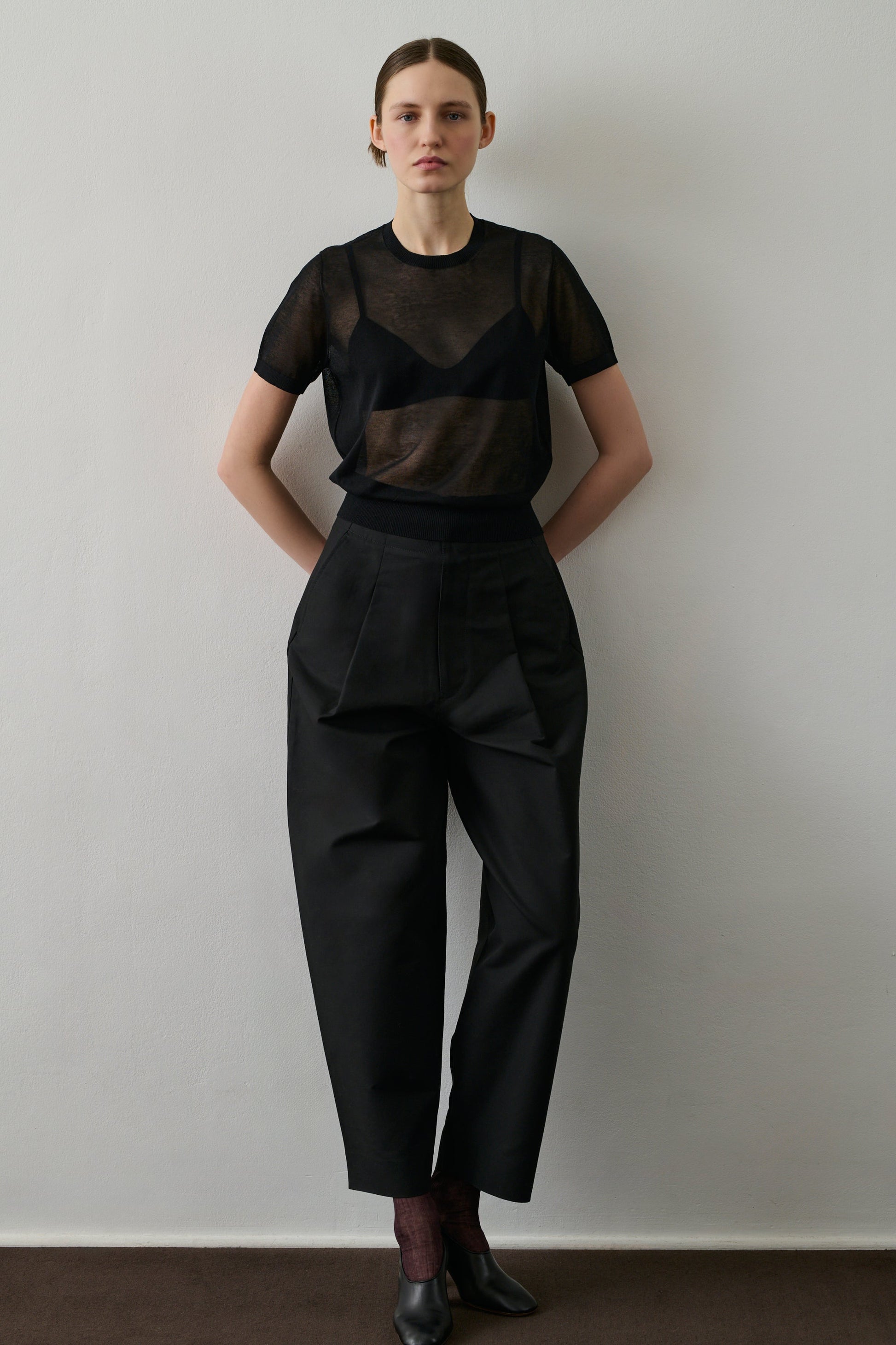SOEUR - Pull dua SOEUR