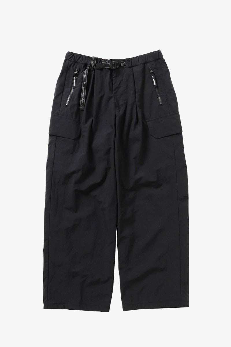 AND WANDER - Pant twill AND WANDER