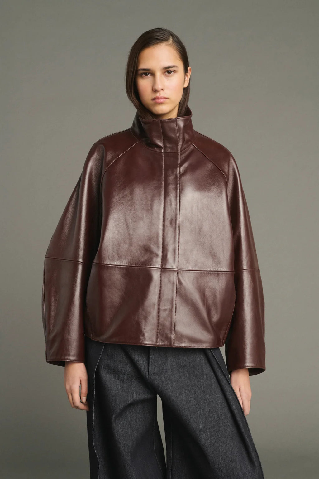 SOEUR - Gamma veste en cuir souple bordeaux