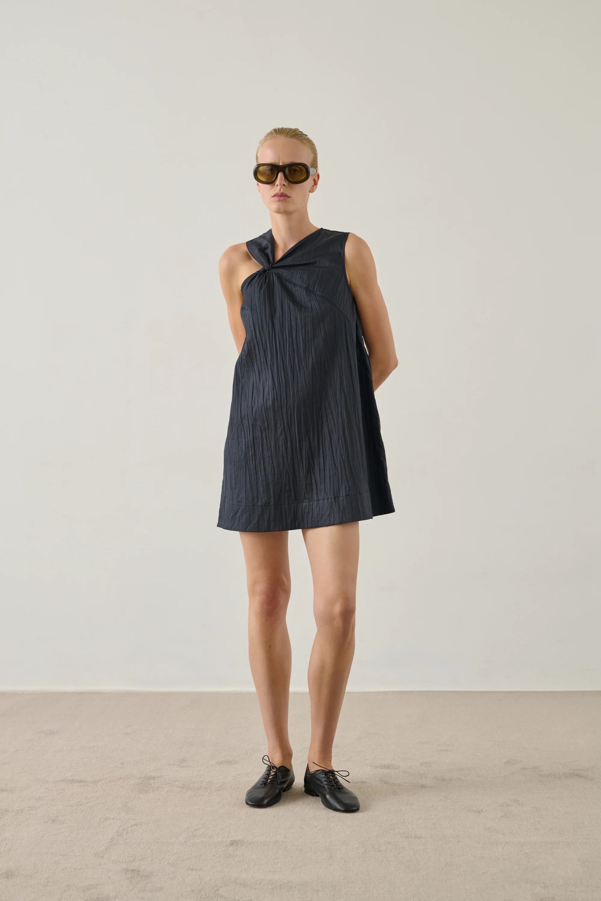 SOEUR - imani navy