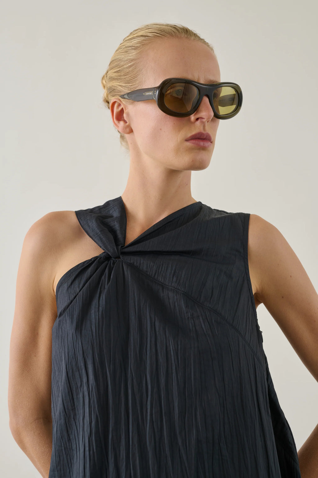 SOEUR - imani navy
