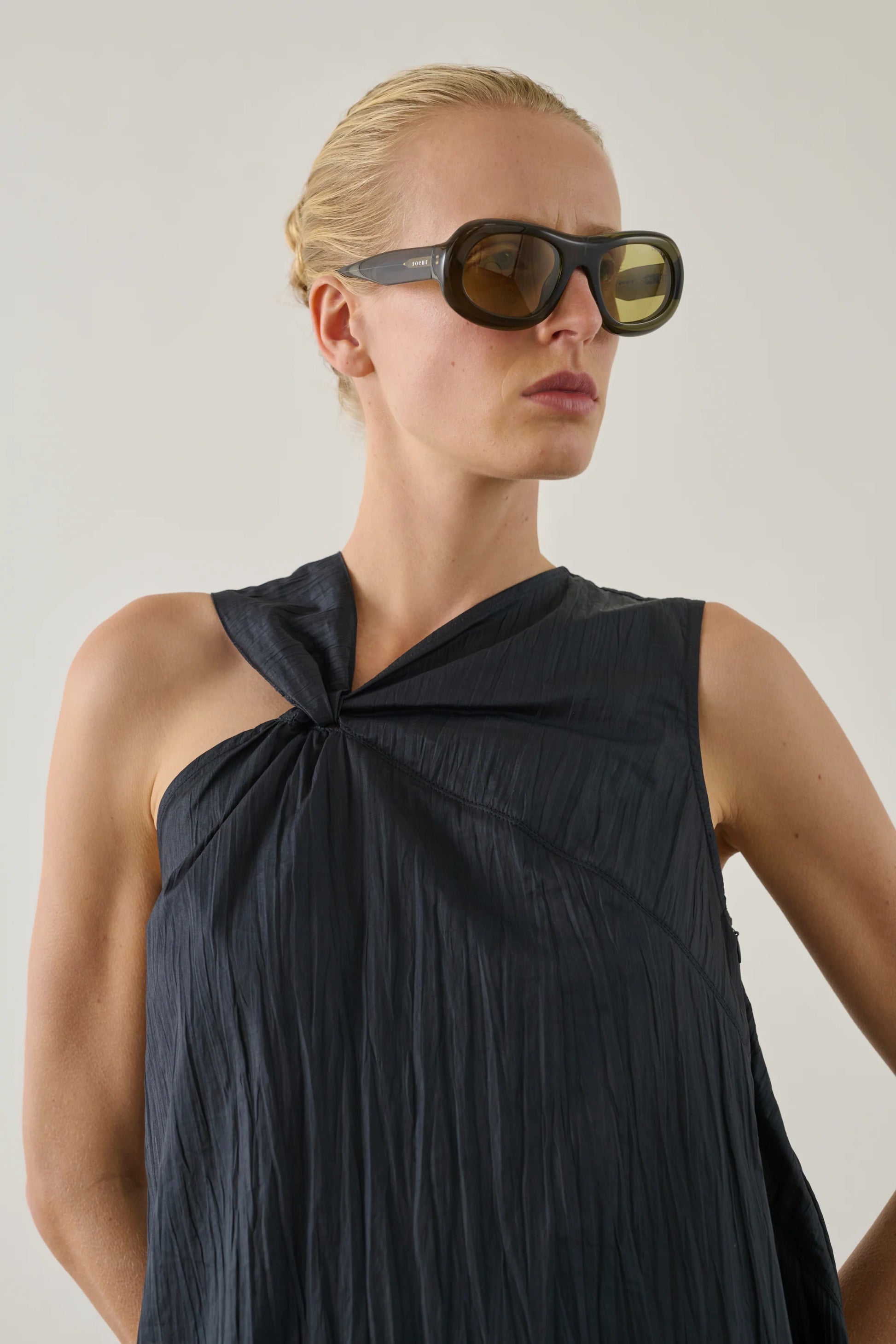 SOEUR - imani navy