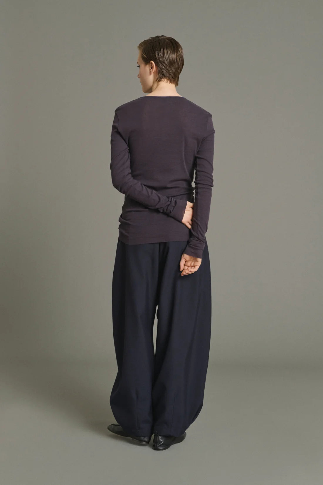 SOEUR - Pantalon ample ajustable en laine Vernon bleu