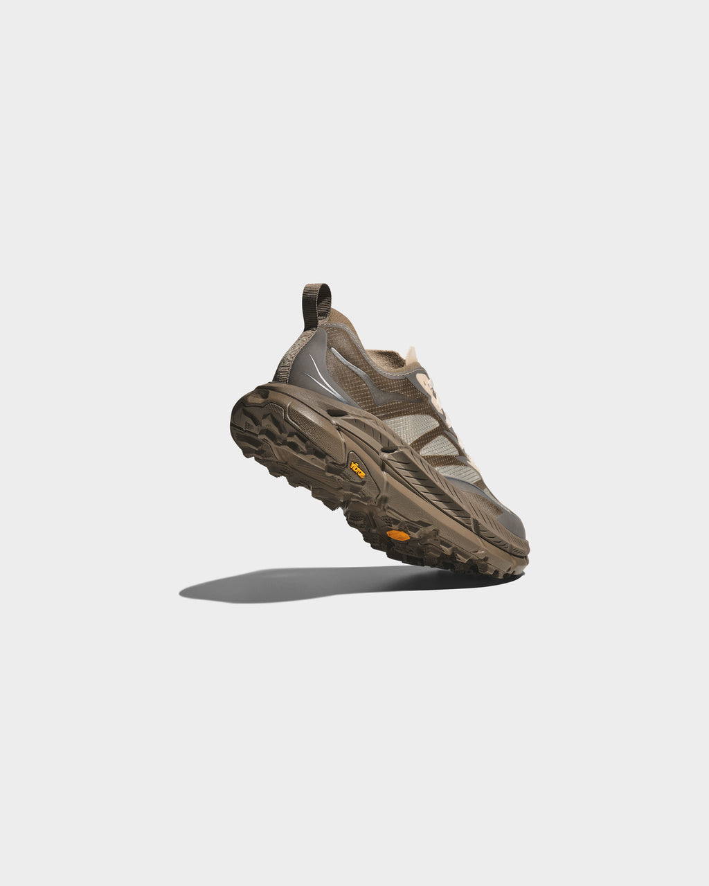 HOKA - mafate speed 4 Light roast / Oatmilk