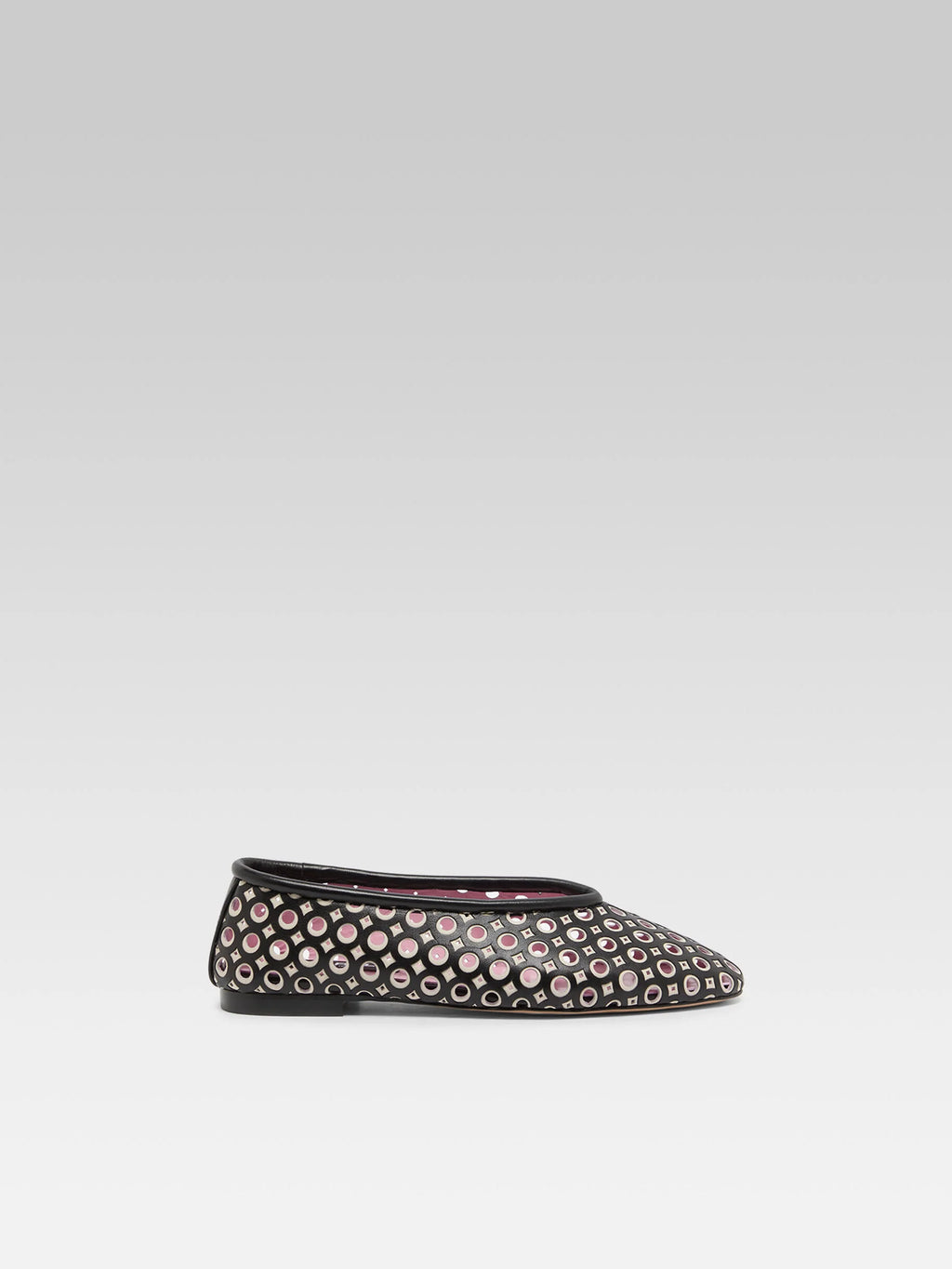 CAREL - Soleil ballerines en cuir perforé noir et ivoire