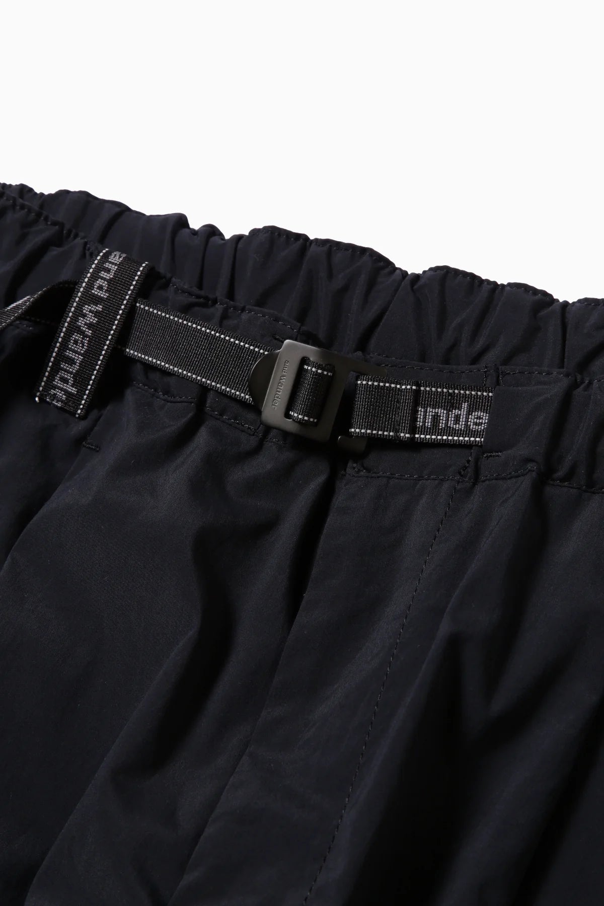 AND WANDER - UV cut strech pants black