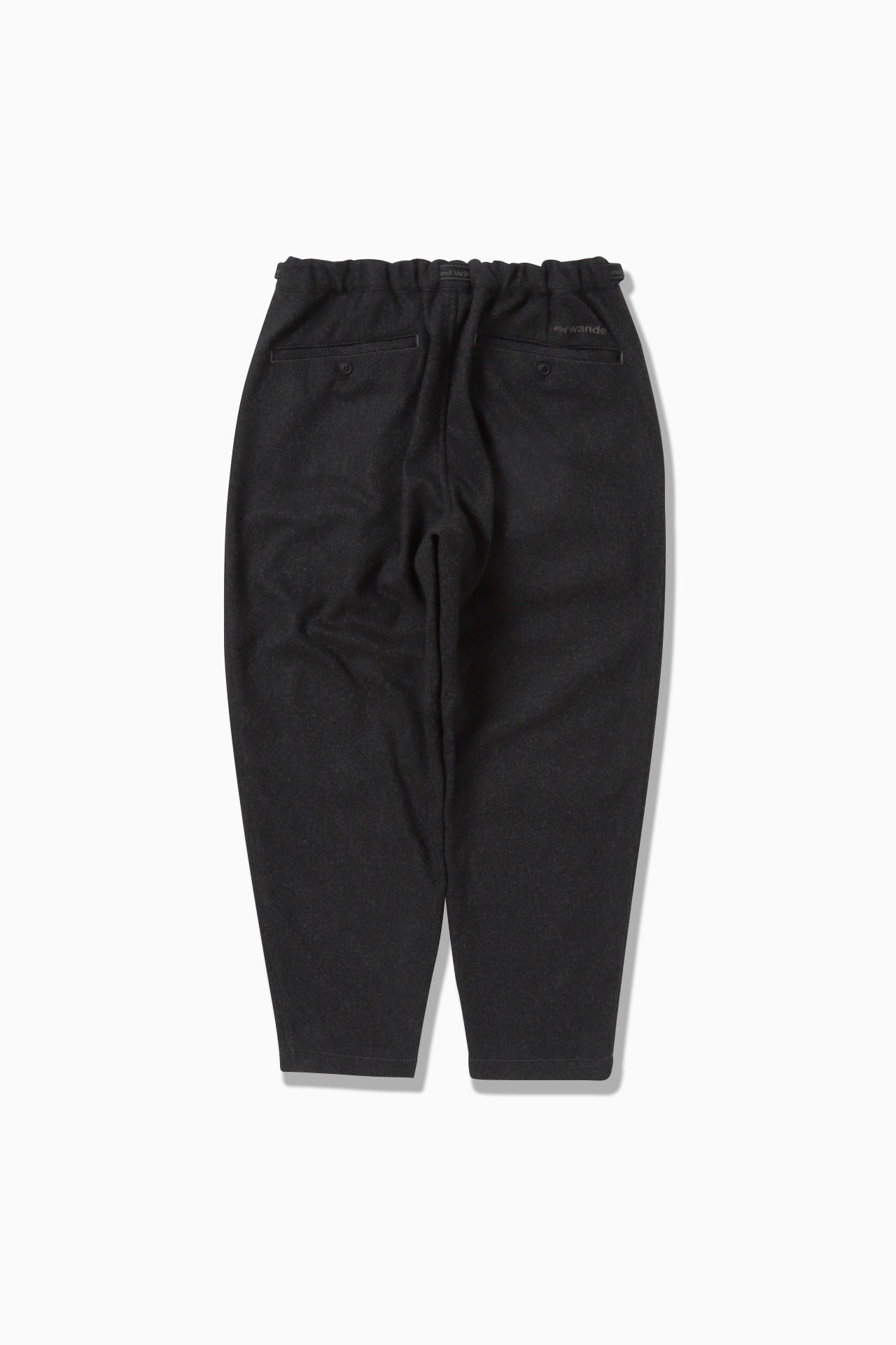 AND WANDER - Pant rewool tweed tapered dark gray AND WANDER