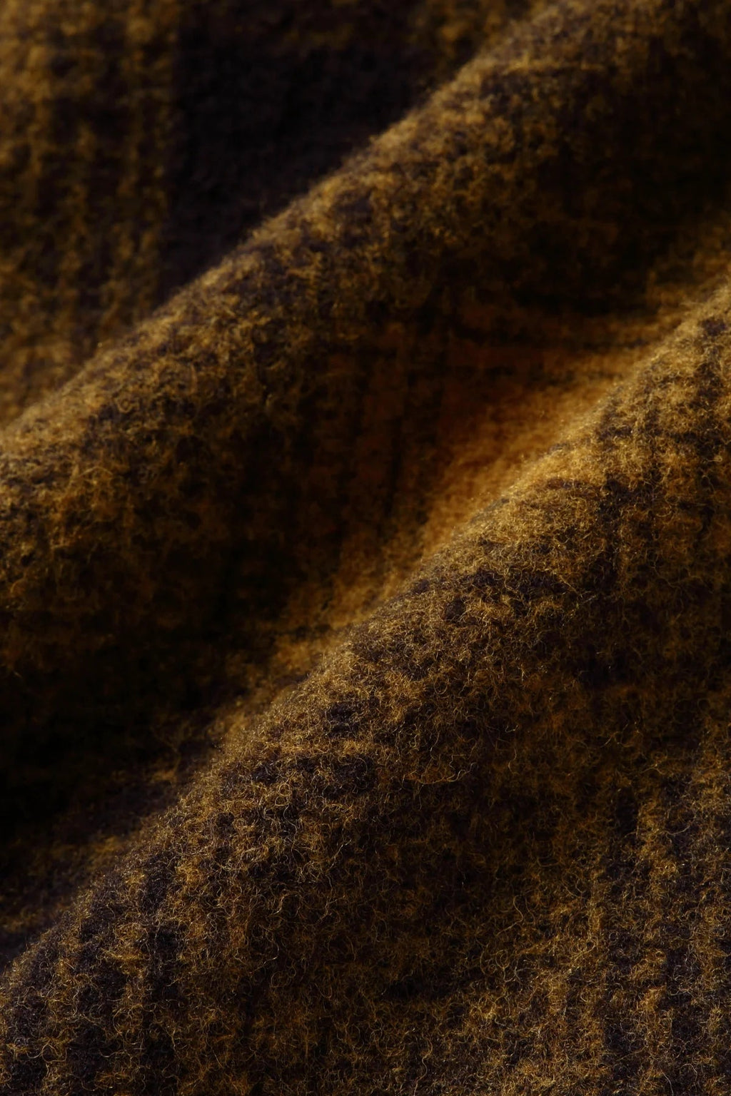 AND WANDER - Jacket wool shaggy zip camel AND WANDER