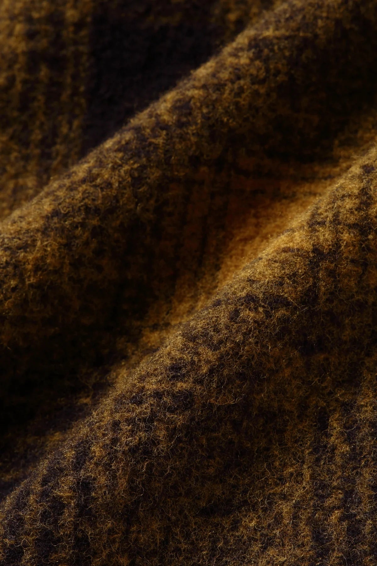 AND WANDER - Jacket wool shaggy zip camel AND WANDER