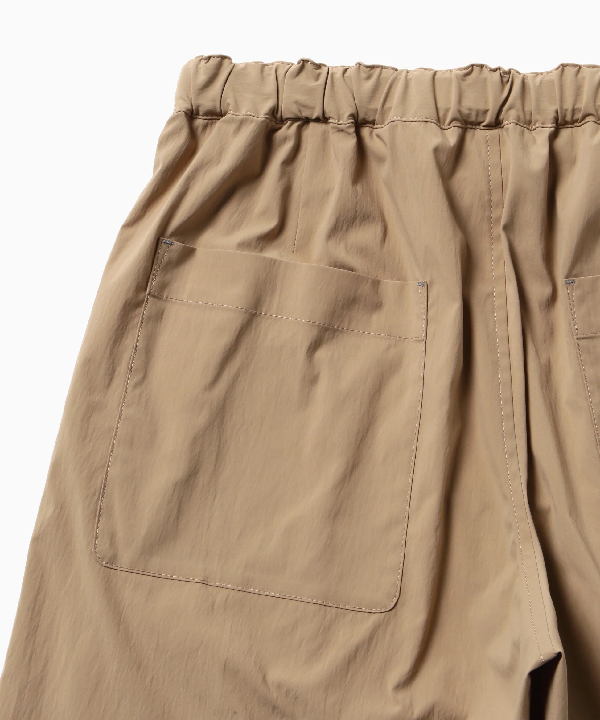 AND WANDER - UV cut strech short beige