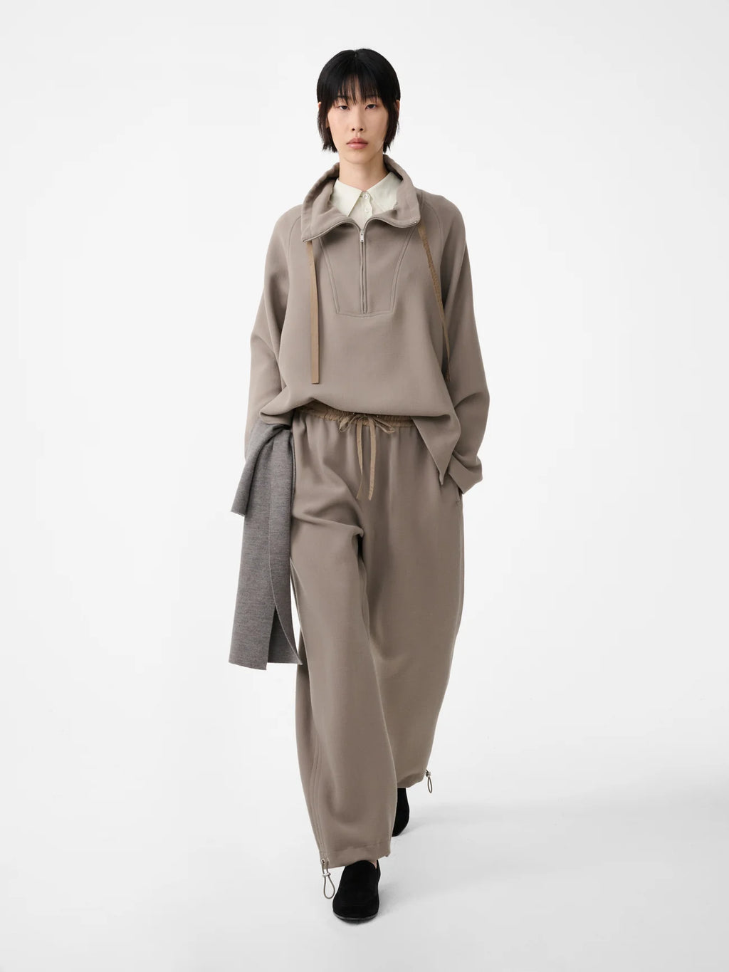 STUDIO NICHOLSON - Aegon Top Taupe