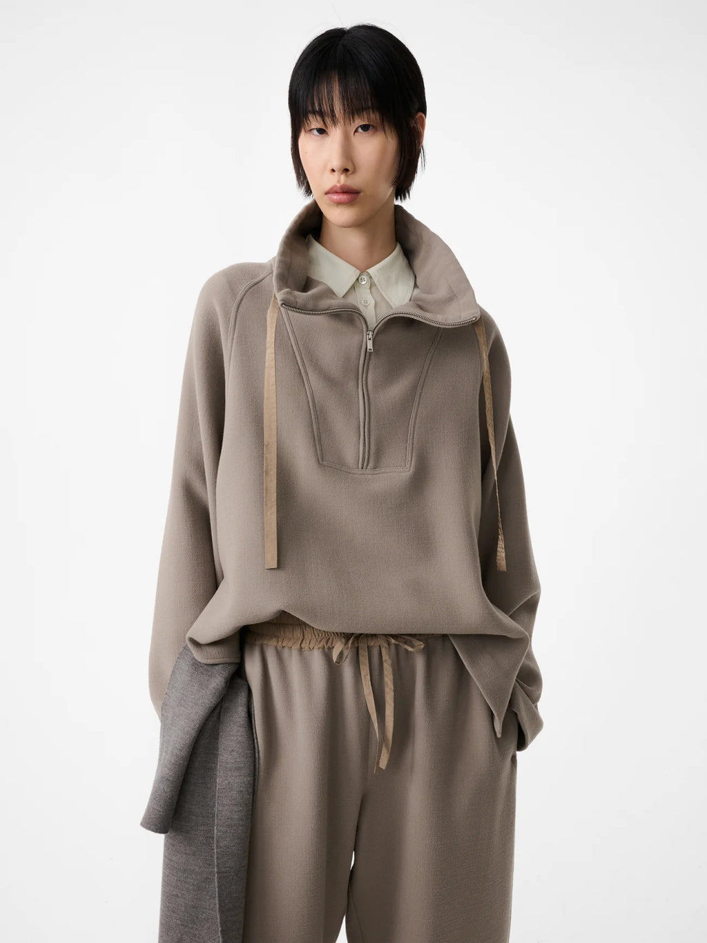 STUDIO NICHOLSON - Aegon Top Taupe