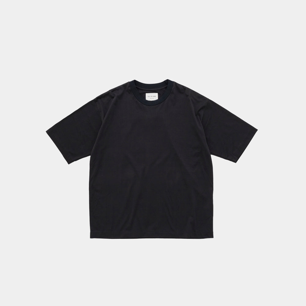 STILL BY HAND - Knitted rib t-shirt black navy Cso5261os