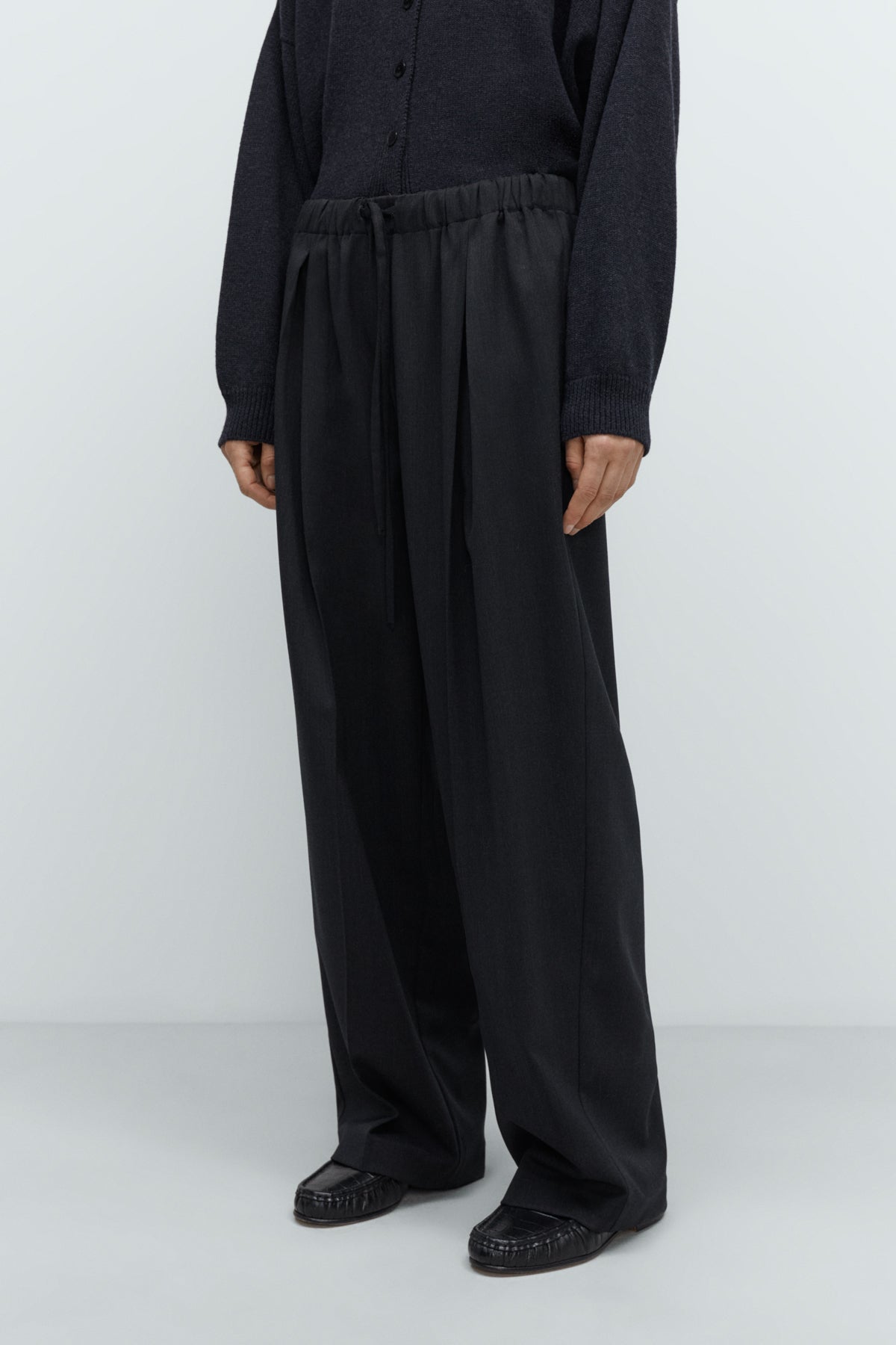 CORDERA - Pleated relaxed pants anthracite