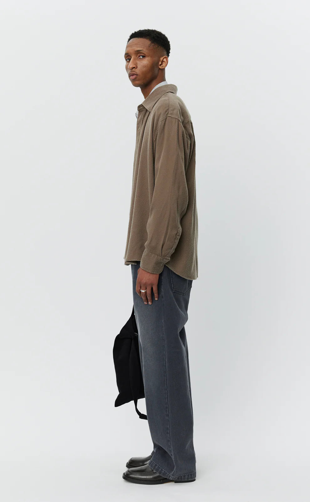 MFPEN - Gambler shirt - dark taupe fuzz