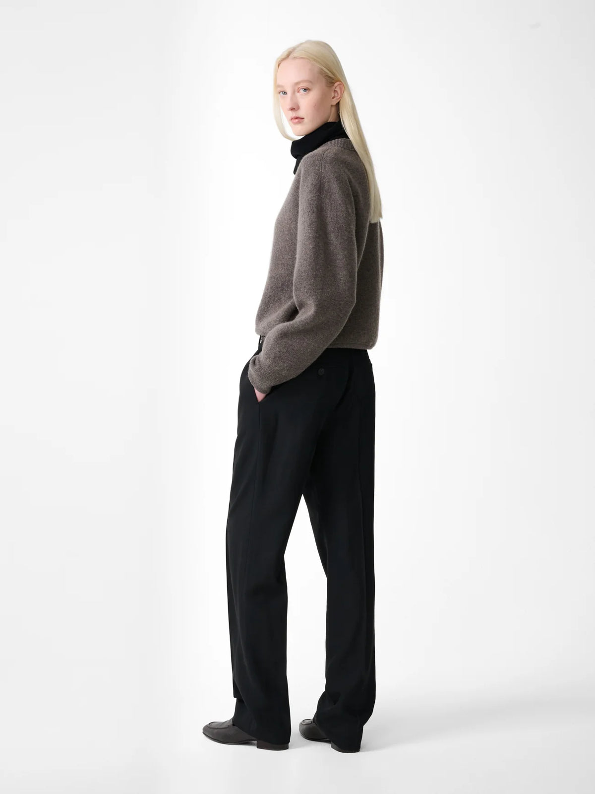STUDIO NICHOLSON - Morina Knit Mouse