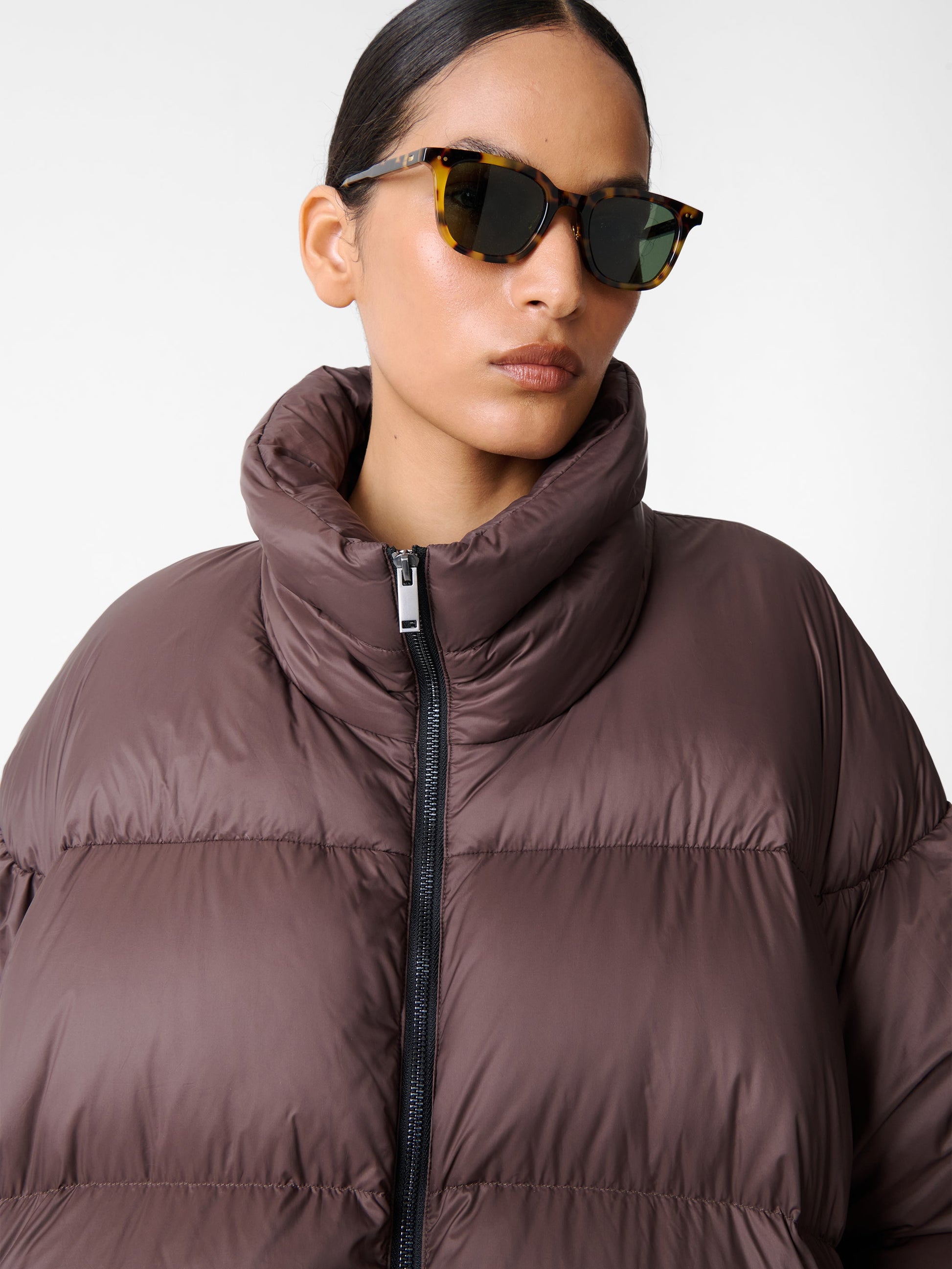 STUDIO NICHOLSON - Puffer massey chocolate brown STUDIO NICHOLSON