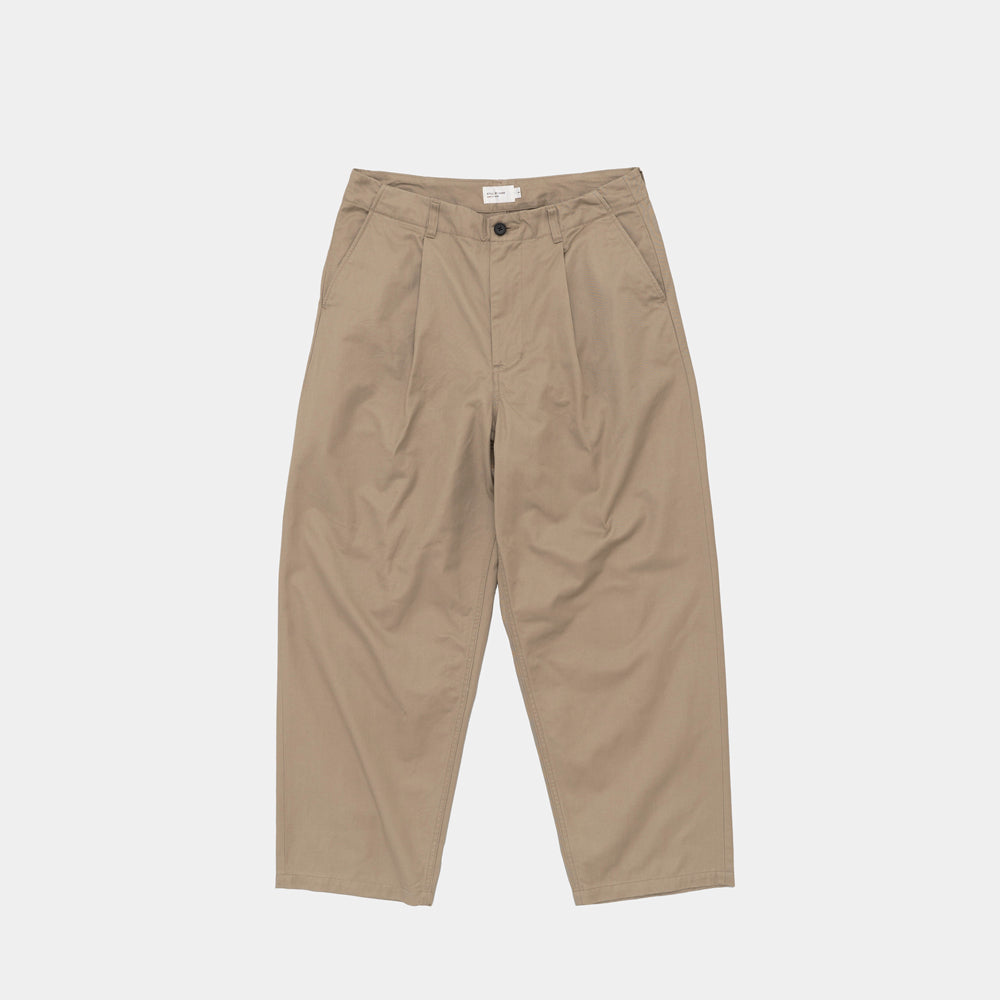STILL BY HAND - Selvedge one pleat pant beige Pto2261os