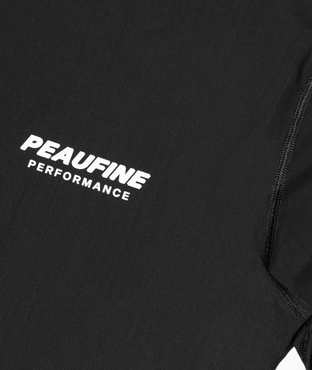 PEAUFINE ATHLETICS -  Performance t-shirt black
