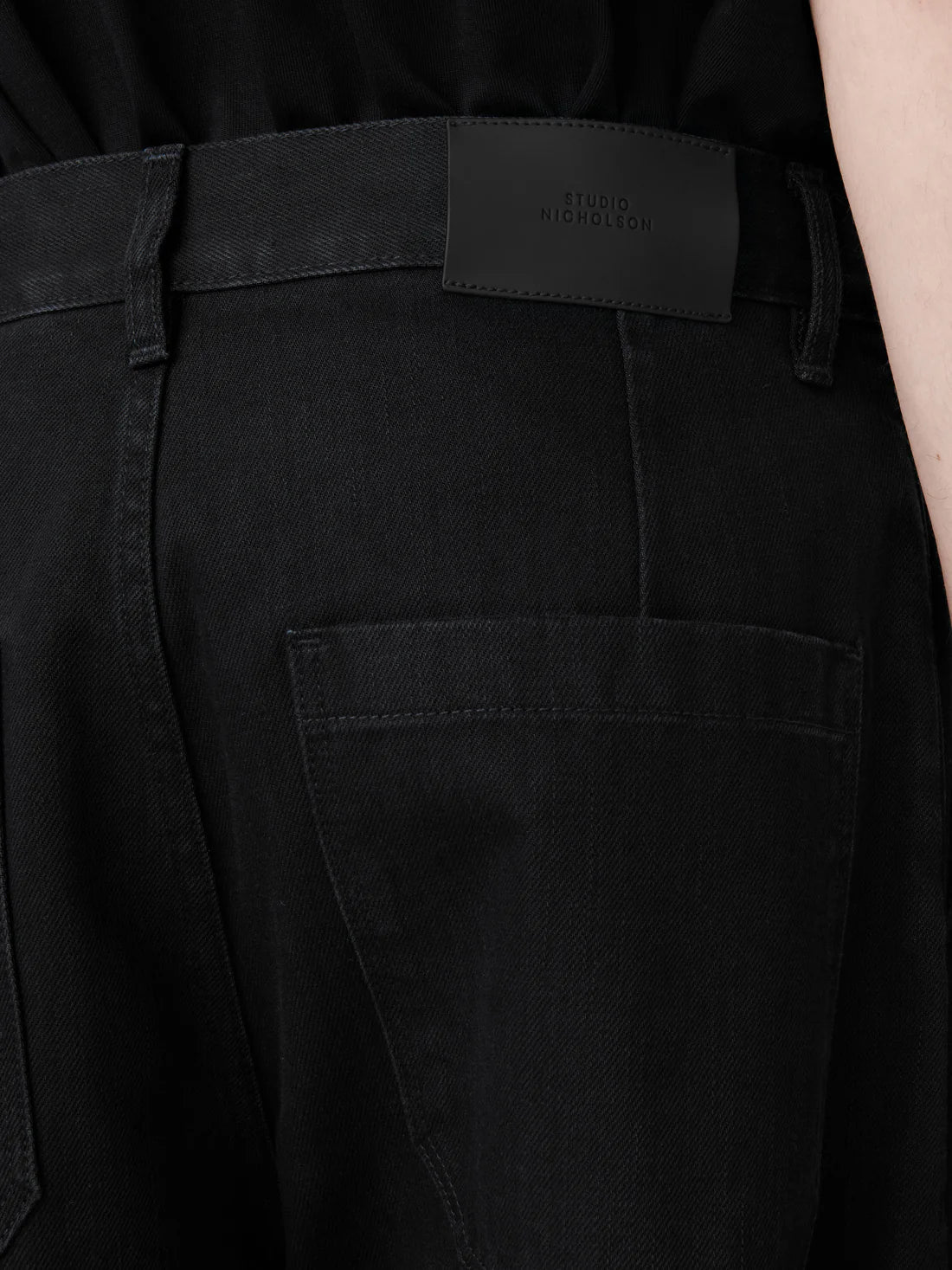 STUDIO NICHOLSON - Jean puch washed black STUDIO NICHOLSON