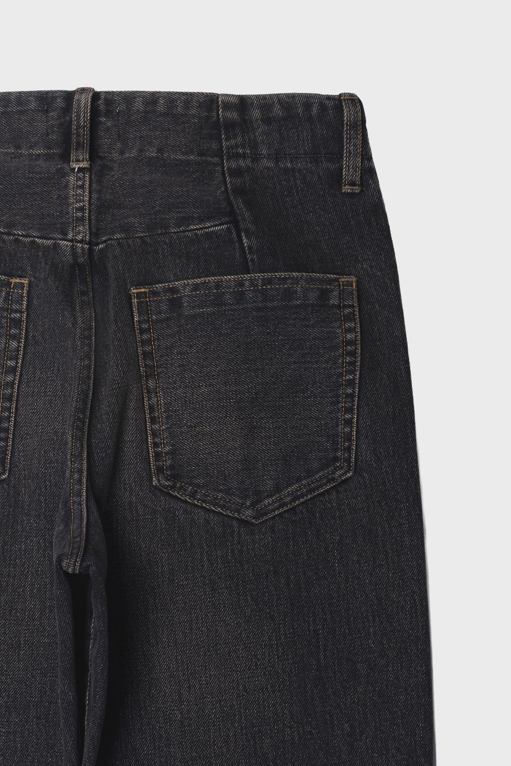 TANAKA - New classic jean trousers dusty black
