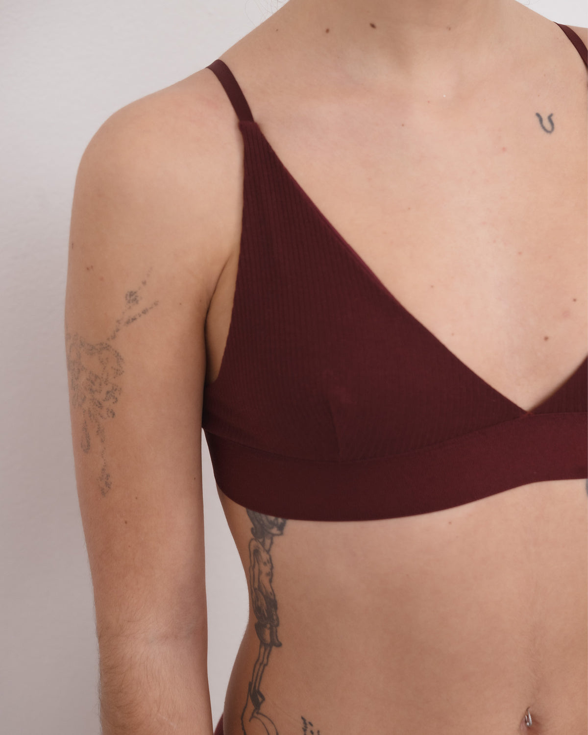 BASERANGE - Triangle bra Nara red