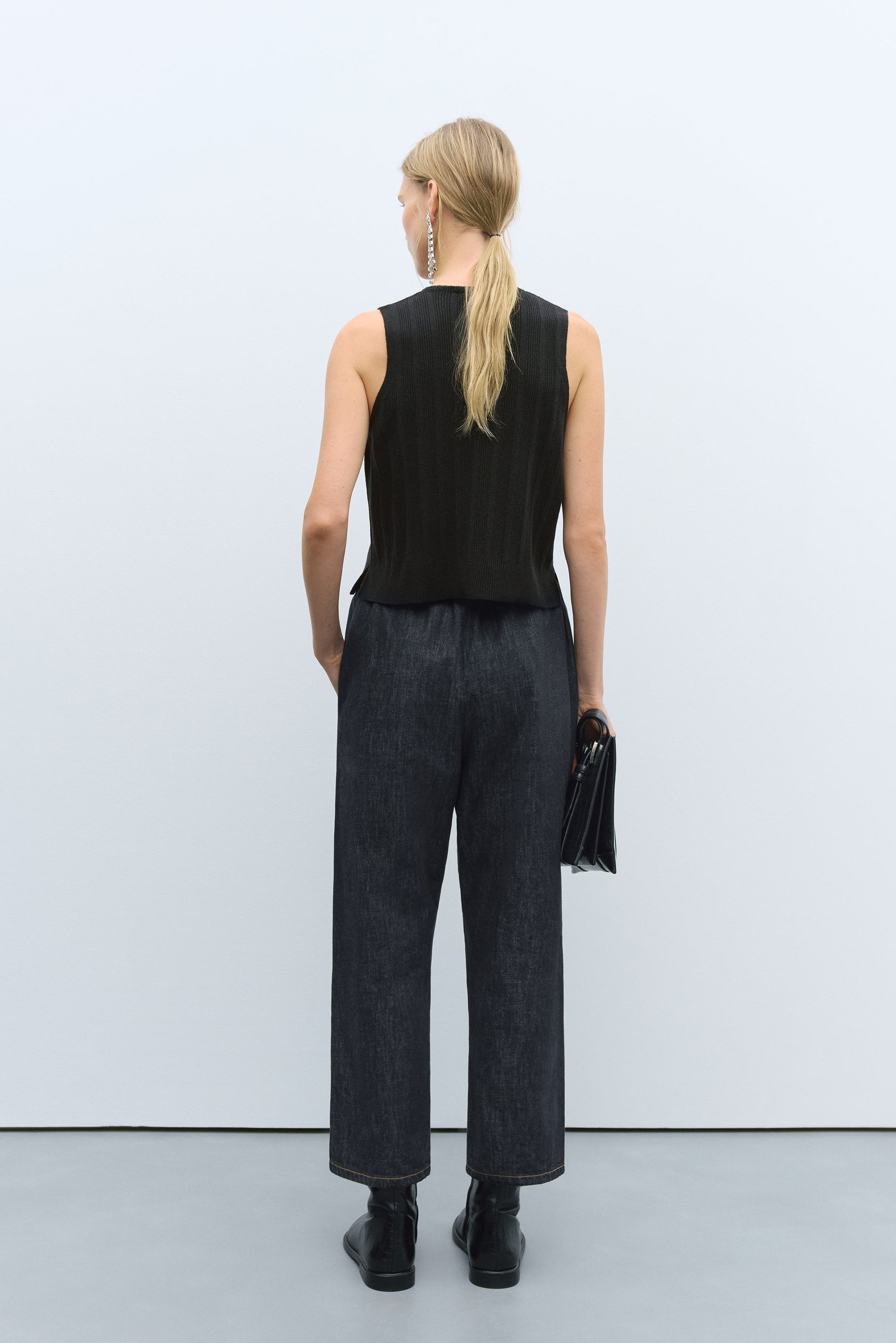 CORDERA - Merino wool waistcoast black CORDERA