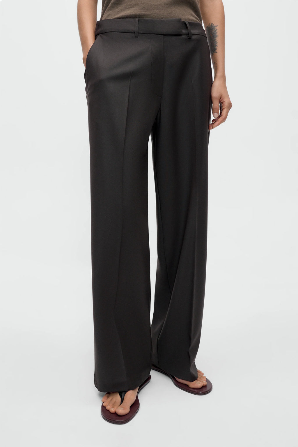CORDERA - Low rise virgin wool pants dark brown