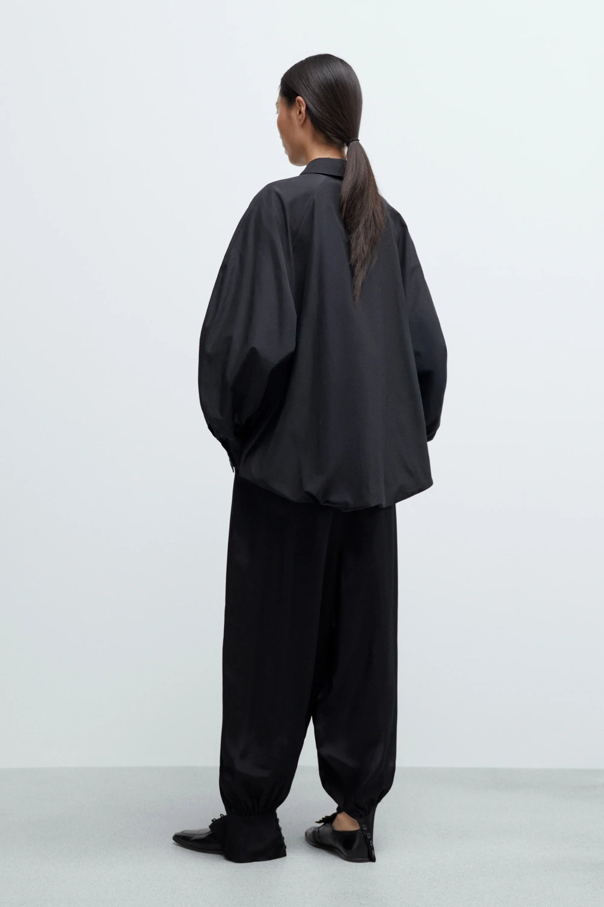 CORDERA - Balloon shirt black
