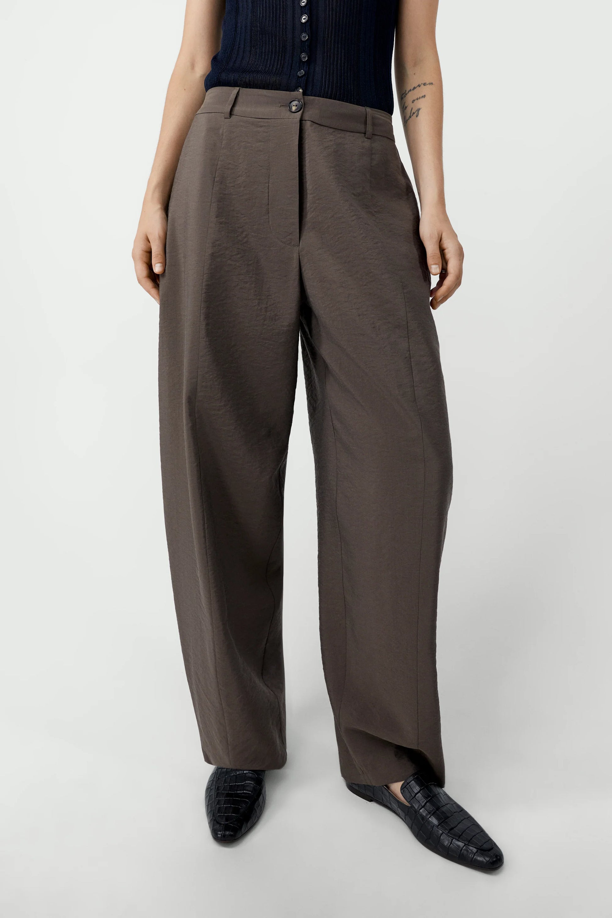 CORDERA - Silk barrel pants