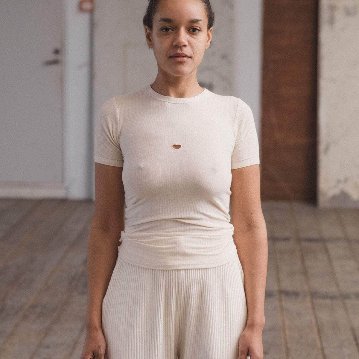 BASERANGE - Heart tee-shirt organic cotton rib Undyed
