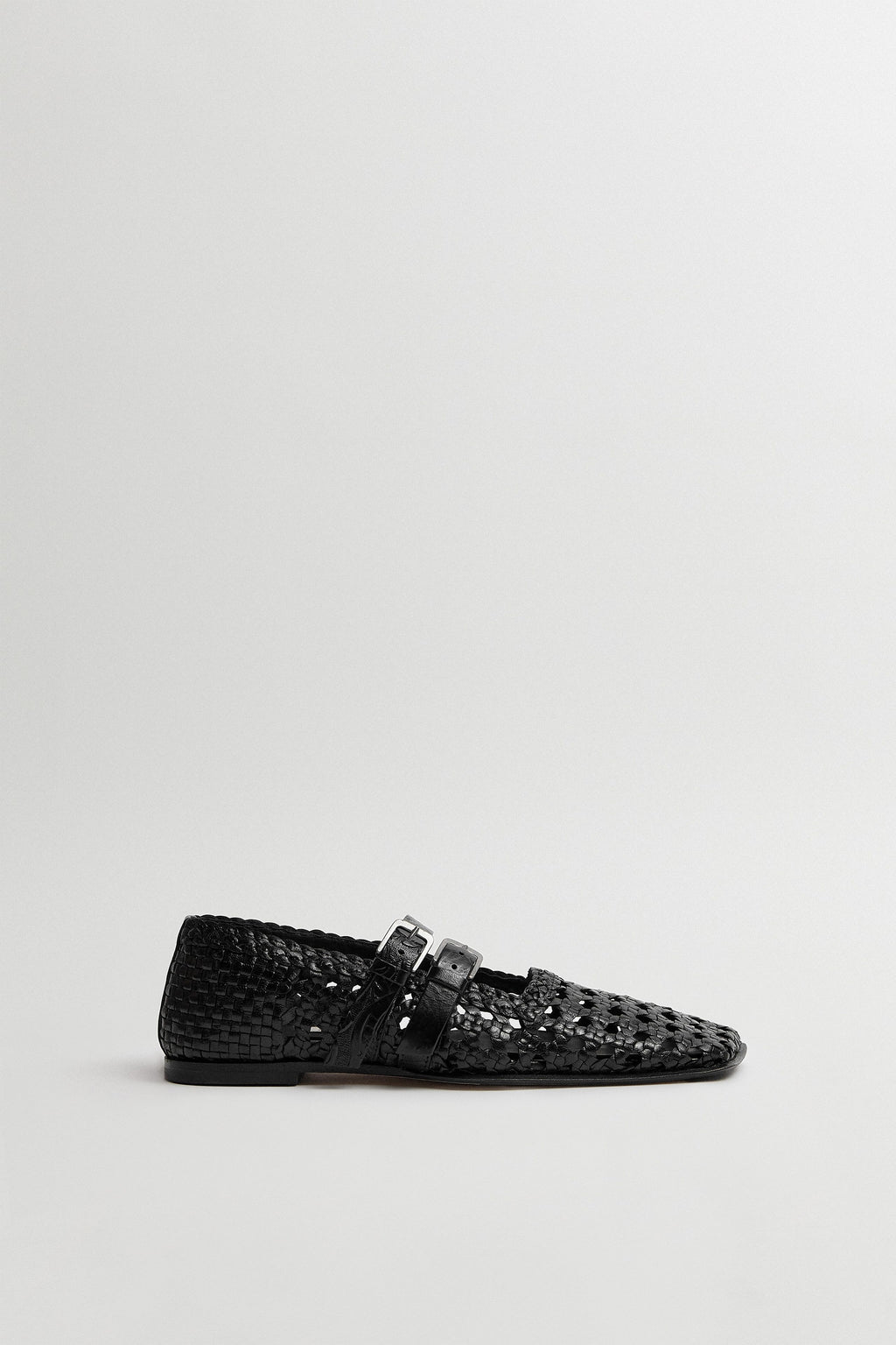 MIISTA - Kiran black woven