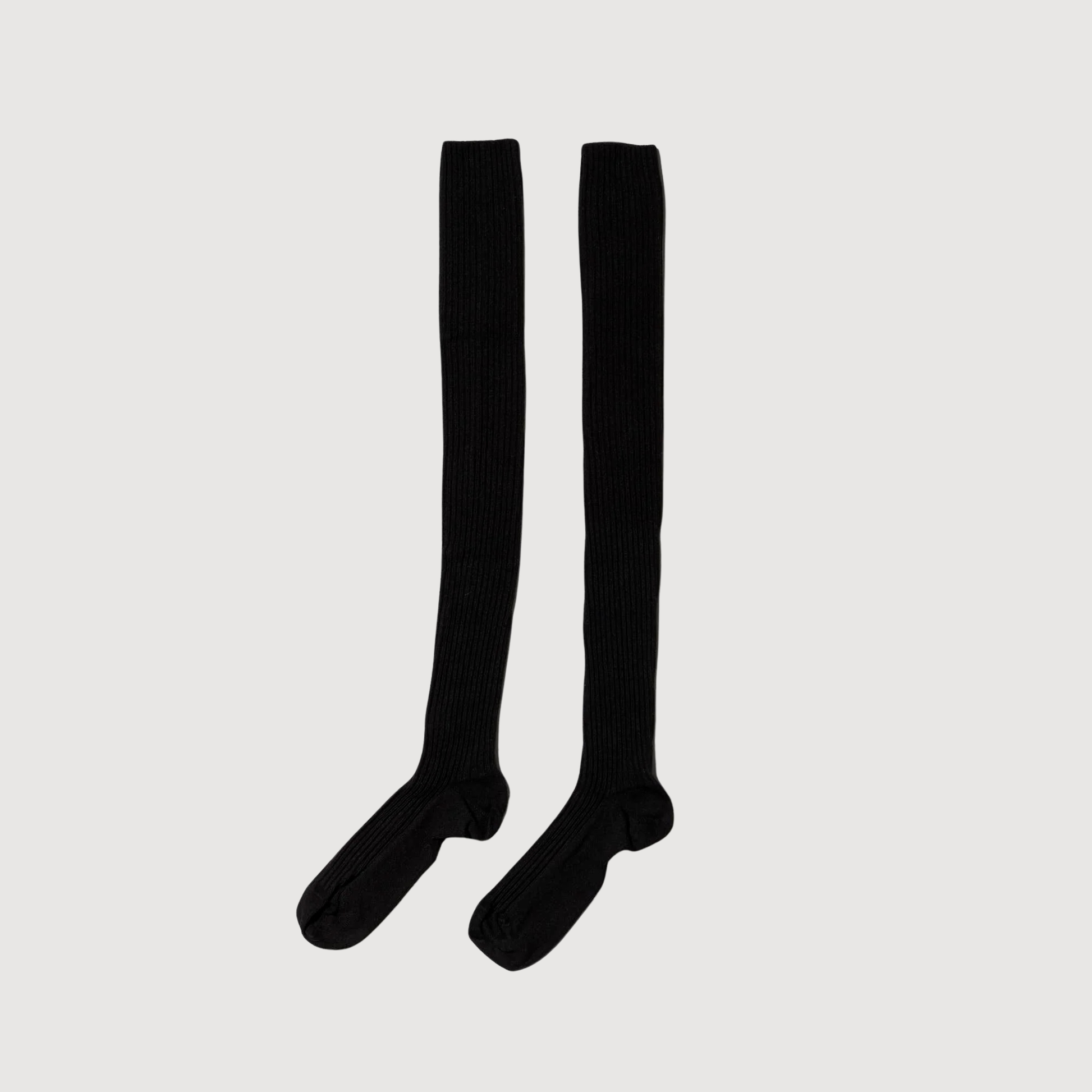 BASERANGE - Overknee socks Black