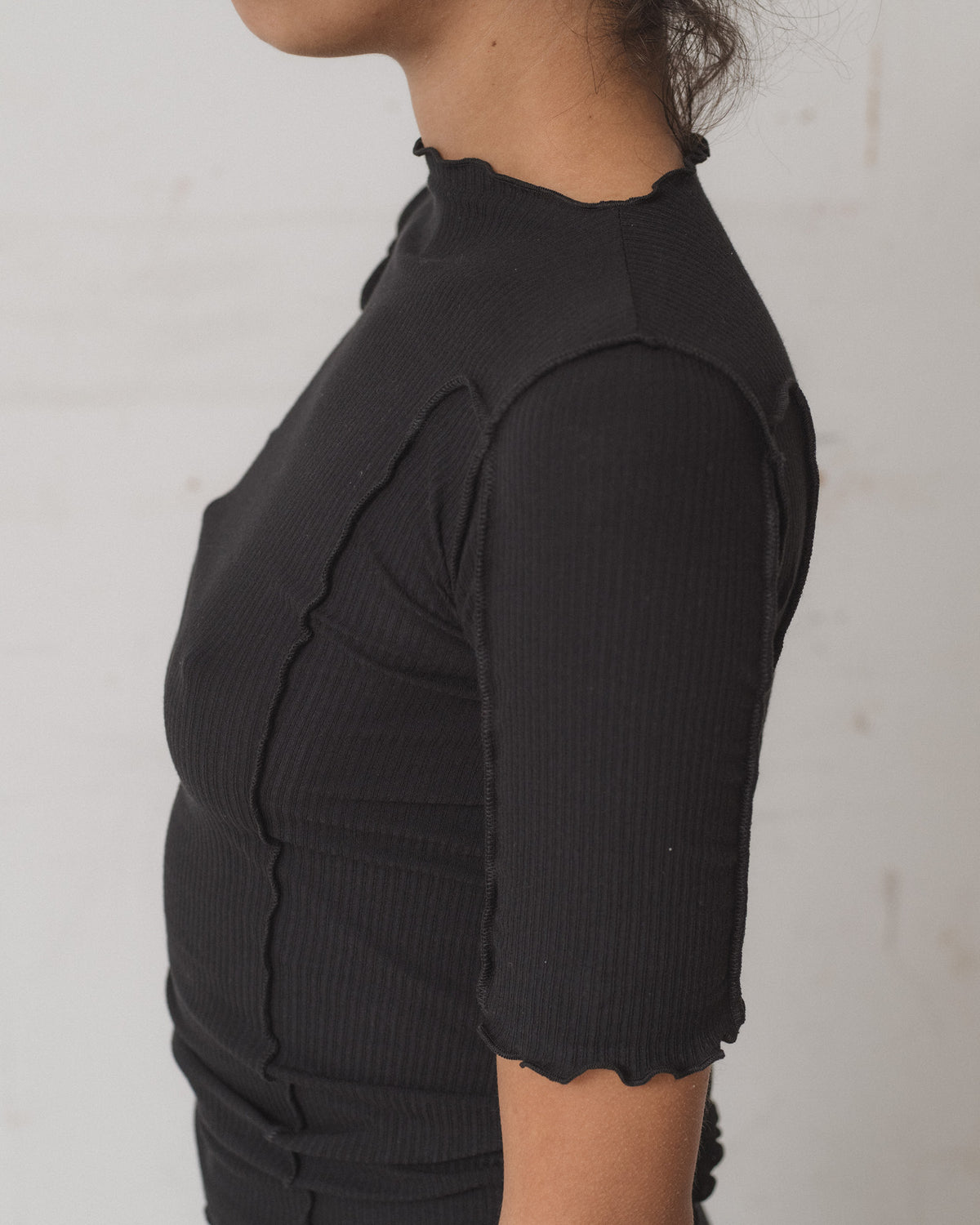 BASERANGE - Omato 3/4 cotton rib Black