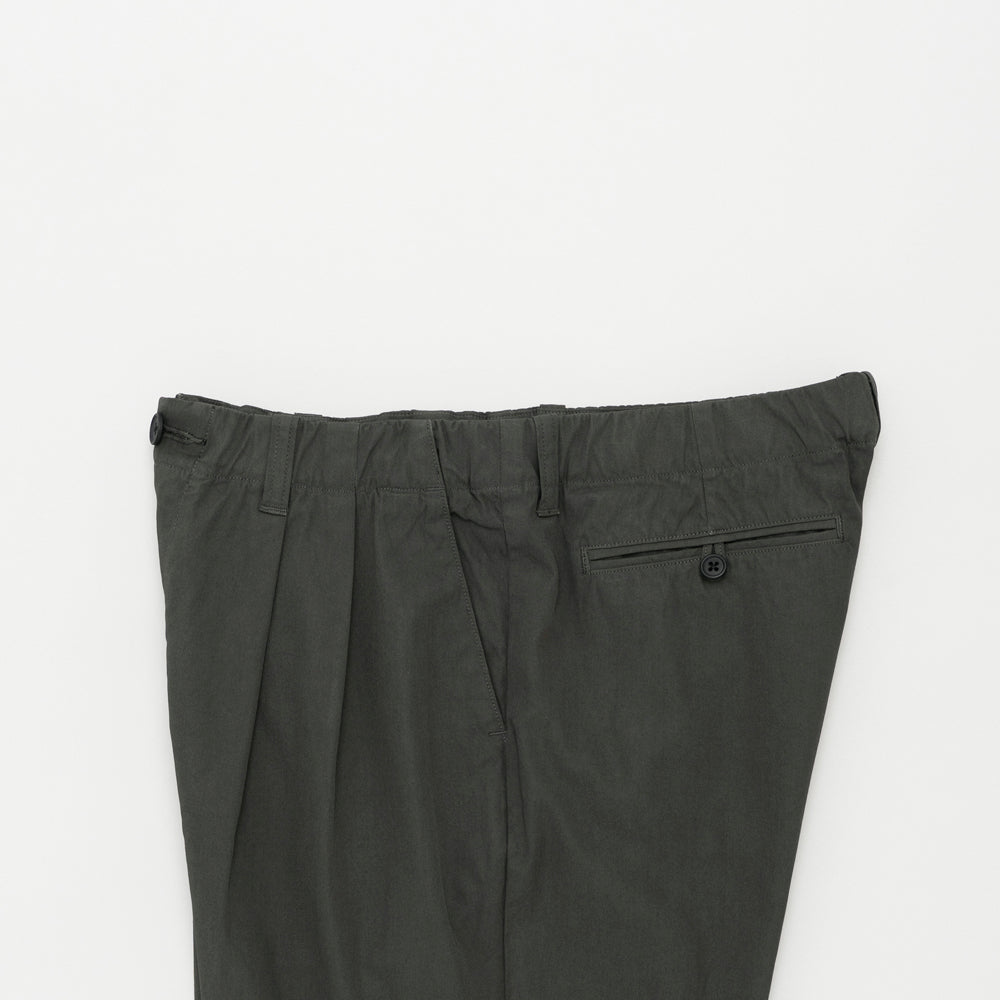 STILL BY HAND - Garment dye 2 pleats pant dark olive Pto1261os