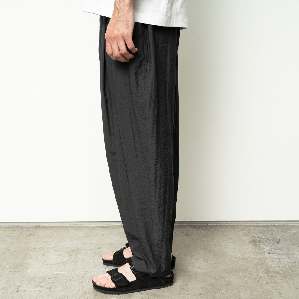 STILL BY HAND - Pin tuck easy pant charcoal Pto7261os